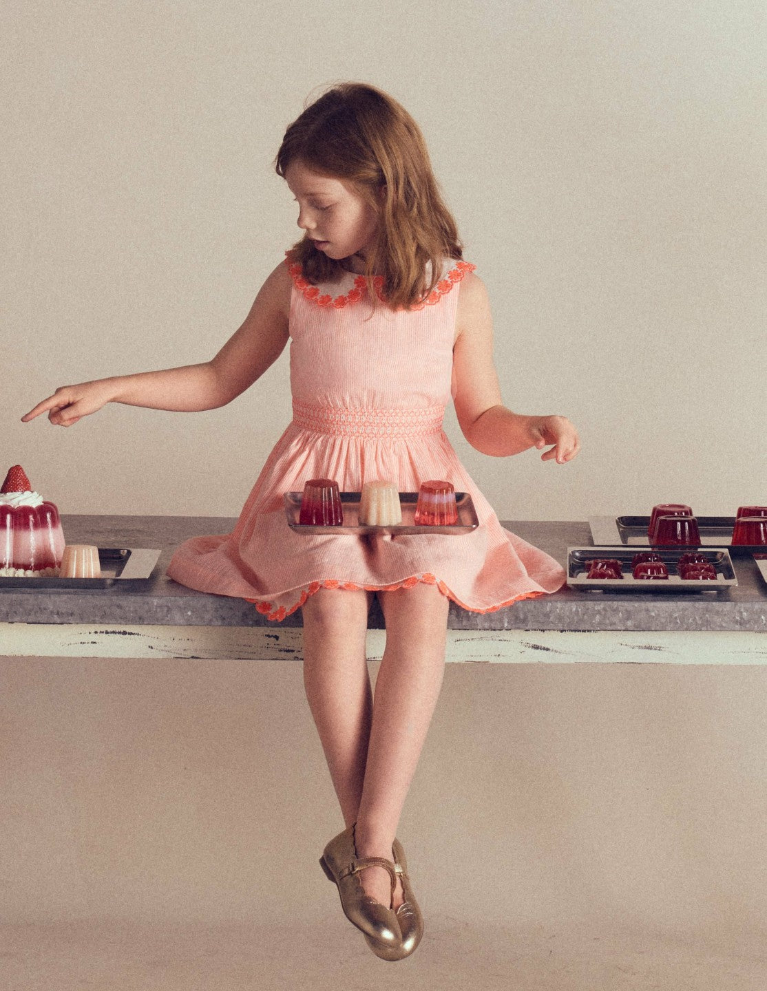 Nostalgic Broderie Dress-Neon Coral Seersucker / Boden us