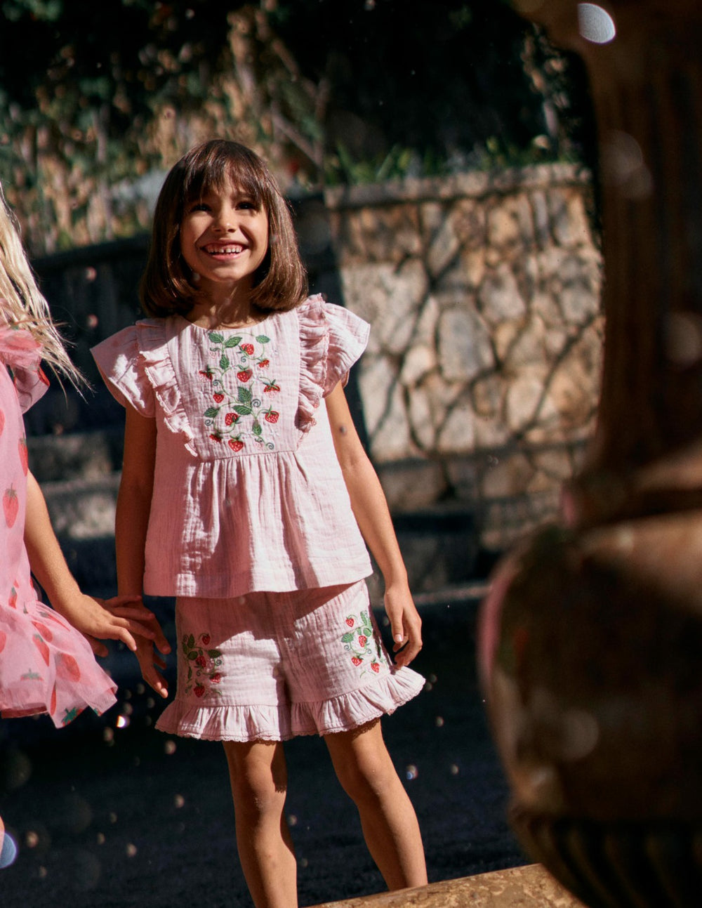 Embroidered Frilly Woven Top-Lotus Strawberries / Boden Online