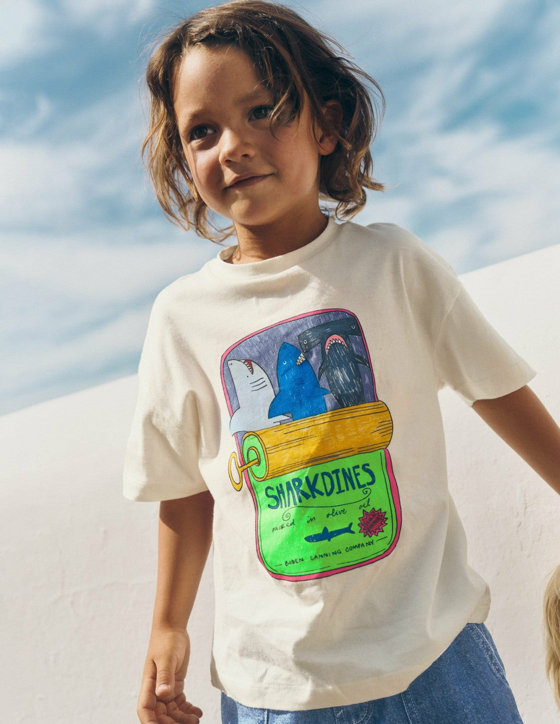 Relaxed Graphic T-shirt-Parchament Sardine Can / Boden Sale